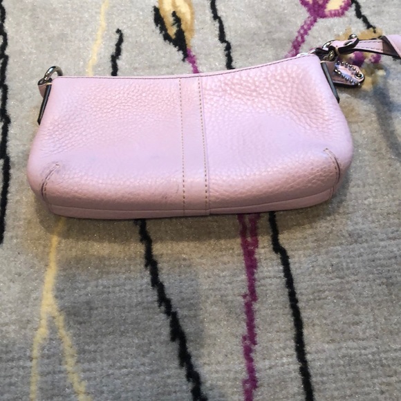 Coach purse/wristlet - Picture 4 of 5
